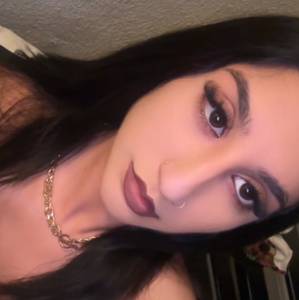 Femme célibataire 20 ans à Clermont-Ferrand