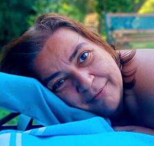 Plan cul rapide avec femme brune super chaude 