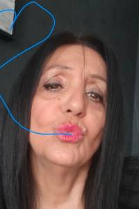 Femme célibataire 60 ans à Nivelles