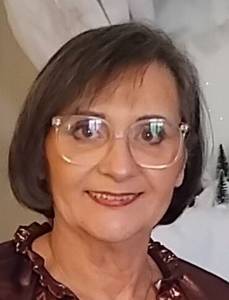 Femme célibataire 65 ans à Angers