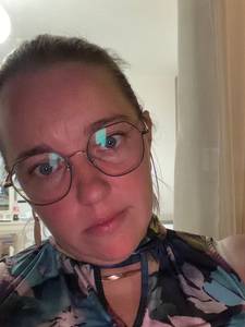 Petite coquine  super chaude 