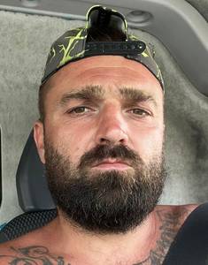 Tu veux prendre contact? célibataire de Tarbes