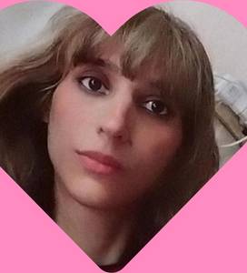 Femme célibataire 28 ans à Metz