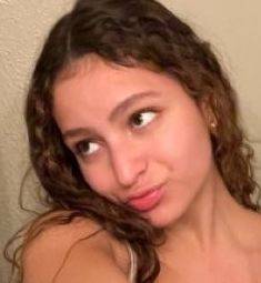 Femme célibataire 21 ans à Paris-13e