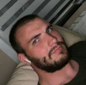 célibataire 24 ans