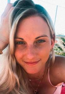 Femme célibataire 26 ans à Lyon