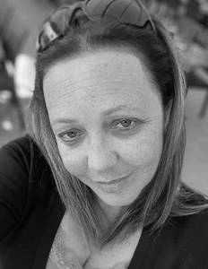 Profil de Adrienne, 36 ans - Jolie Ronde