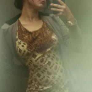 Femme célibataire 25 ans à Dax