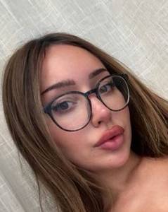 Petite coquine   de plan-cul-tilly-2
