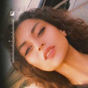 Femme célibataire 27 ans à Marseille