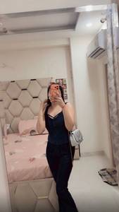 Femme célibataire 21 ans à Paris-9e