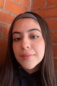 Femme célibataire 34 ans à Bordeaux