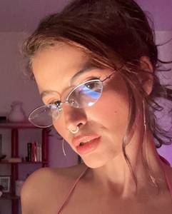Femme célibataire 25 ans à Toulouse
