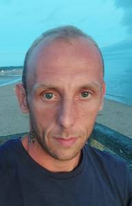 Tu veux prendre contact? célibataire 35 ans