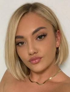 Femme célibataire 42 ans à Paris-16e