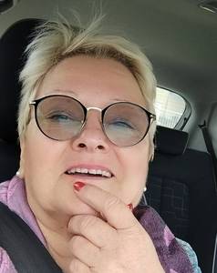 Femme célibataire 65 ans à Bordeaux