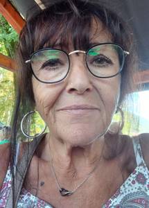 Femme célibataire 62 ans à Annemasse