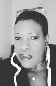 Femme célibataire 58 ans à Evry