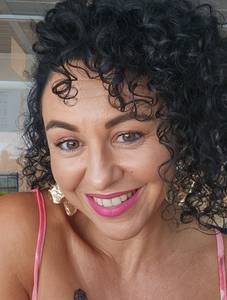 Femme célibataire 48 ans à Evry