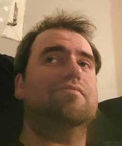 célibataire de Torcy