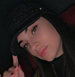 Petite coquine   