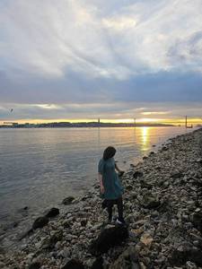 Femme célibataire 33 ans à Laval