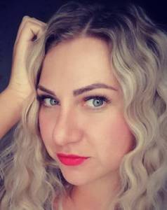 Femme célibataire 28 ans à Clermont-Ferrand