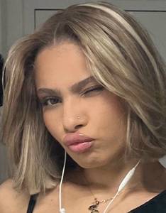 Femme célibataire 24 ans à Neuchatel