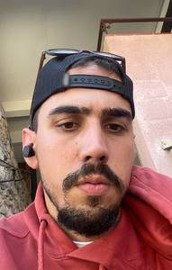 Tu veux prendre contact? célibataire de Nice