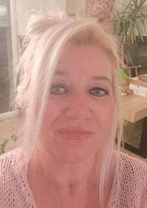 Femme célibataire 60 ans à Annemasse