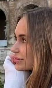 Elena rencontre avec Elena
