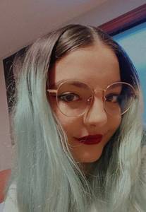 Femme célibataire 21 ans à 