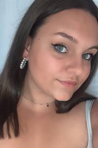 Laurine, femme coquine de 24 ans - Charente-Maritime