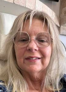 Femme célibataire 53 ans à Montreal