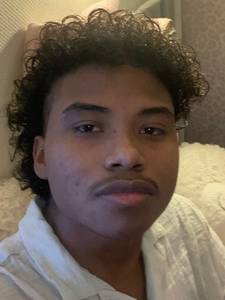 célibataire 21 ans