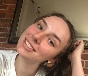 Femme célibataire 27 ans à Chambery