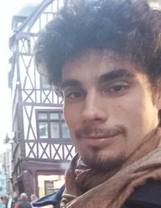 Adrian rencontre avec Adrian