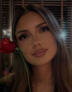 Femme célibataire 27 ans à Lille