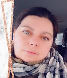 Femme célibataire 40 ans à Epinal