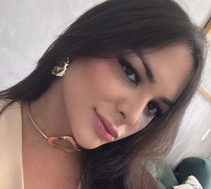 Nicolevitorcami, femme coquine de 21 ans - Goinia