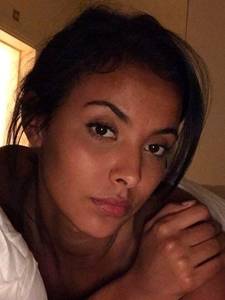 Femme célibataire 25 ans à Joliette