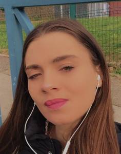 Femme célibataire 23 ans à Yverdon