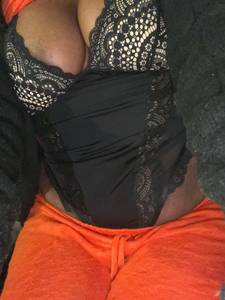 Couple cherche à pimenter la relation
On es …