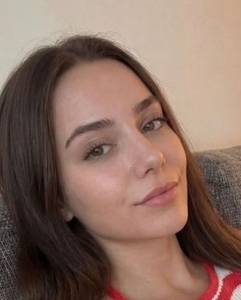 Femme célibataire 23 ans à 