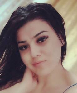 Femme célibataire 22 ans à Paris-12e