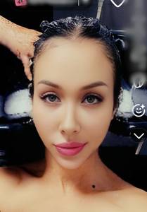 Femme célibataire 28 ans à Rouen