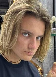 Tu veux prendre contact? célibataire 24 ans
