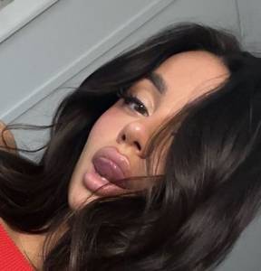 Lorriane092, femme coquine de 26 ans - Val-de-Marne