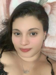 Amandacastrol42, femme coquine de 30 ans - Guap