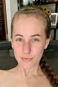 Femme célibataire 32 ans à Amiens